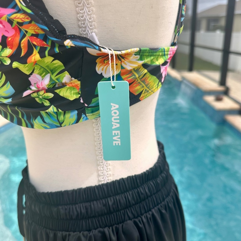 Aqua Eve, Underwire Push Up Bikini Top W/ Butterfly Swim Skorts, Size L - Picture 7 of 13
